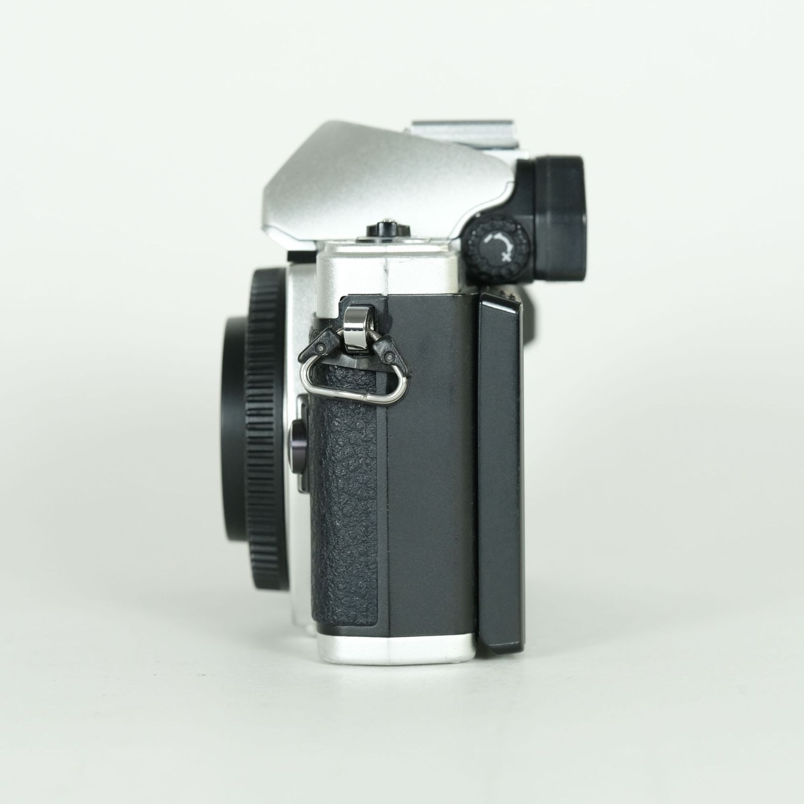 【シャッター14892回】OLYMPUS OM‐D E-M10 MarkⅡ 良品 | シャッター数5,160回｜バッテリー2個付] OLYMPUS OM-D E-M10