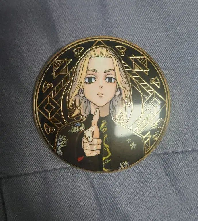 東京リベンジャーズ マイキー 佐野 万次郎 原画展 缶バッジ 羊毛版 品