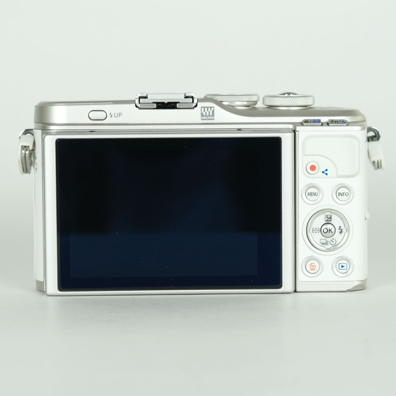 美品 | シャッター数10,807回] OLYMPUS PEN E-PL10 [ボディ ホワイト