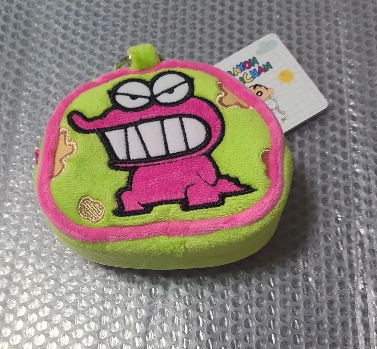 クレヨンしんちゃん 恐竜トゥー下 コインケース ぬいぐるみ キーホルダー - メルカリ