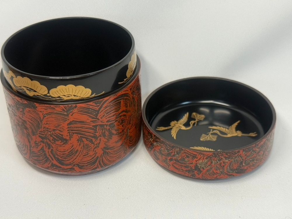 洗朱 松喰鶴蒔絵 吹雪 棗 共箱 使用品か未使用か不明 - メルカリ
