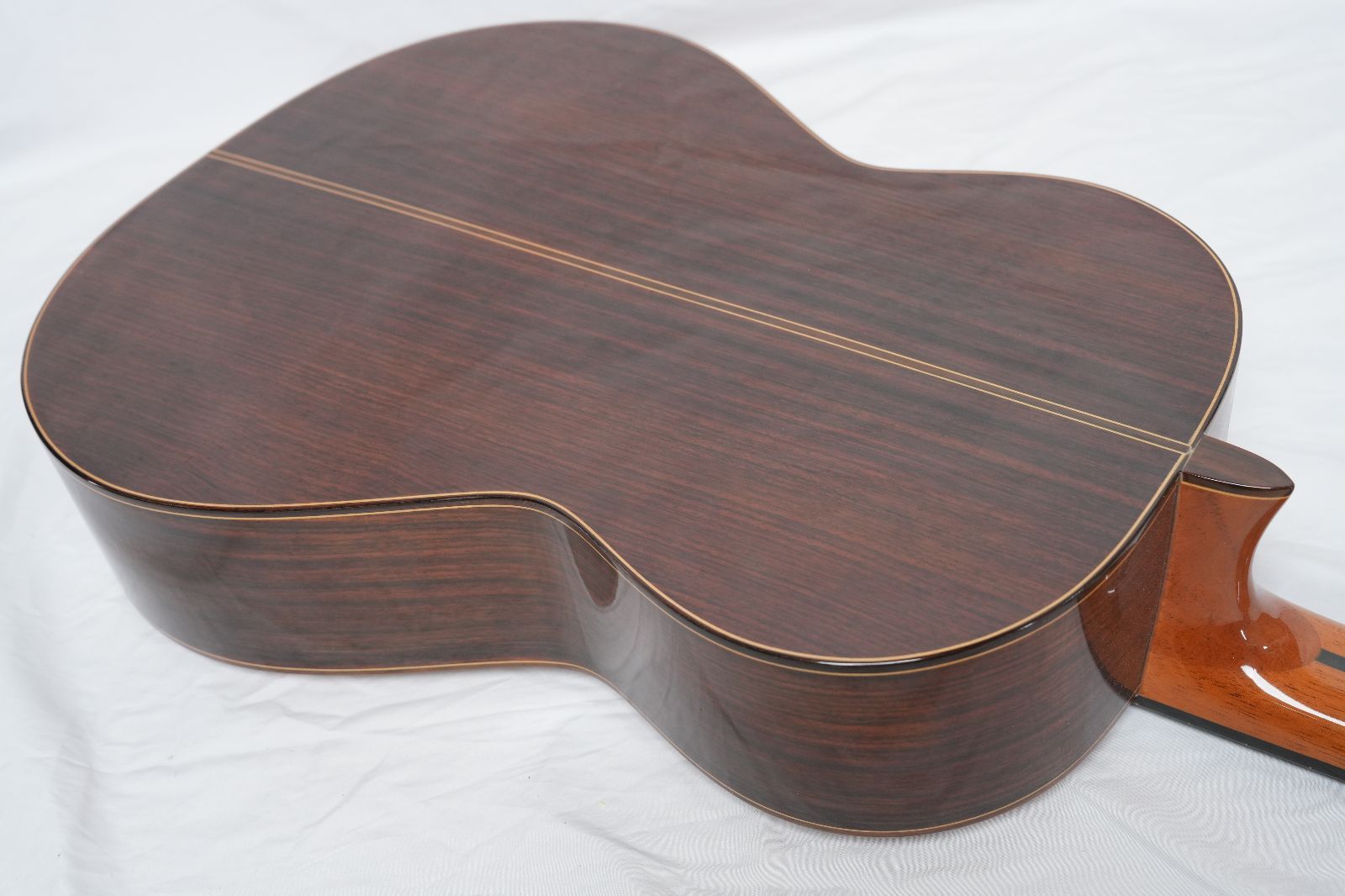 【送料込】RAIMUNDO レイモンド 148C スペイン クラッシックギター ☆Raimundo☆148c スペイン製ハンドメイドクラシックギター 美品 Hard