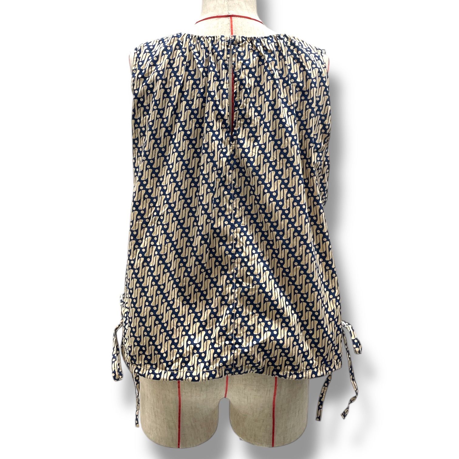 極美品】サラマリカGEOMETRICPATTERN GATHER TOP | ヤマダウェブコム