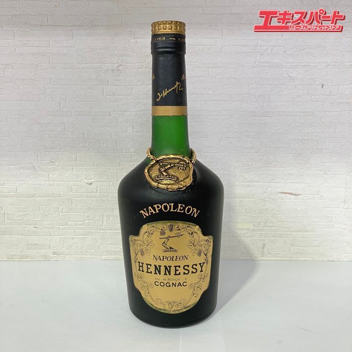 ヘネシー ナポレオン ブランデー 700ml 未開栓 古酒 - メルカリ ヘネシー ナポレオン ブランデー 700ml 未開栓 古酒 - メルカリ