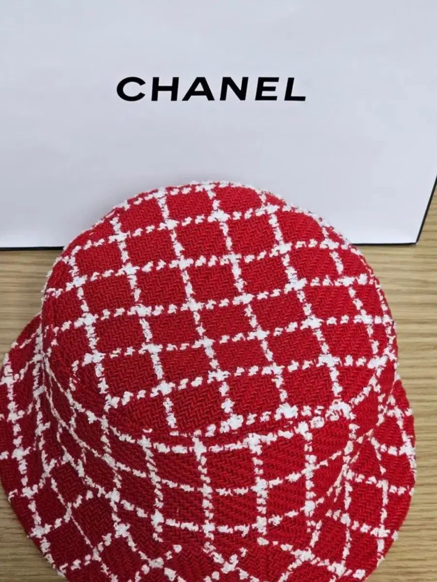 値下げ可能^^) 正規品 レディース CHANEL シャネル ツイード レッド