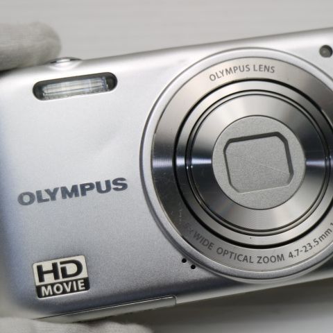 良品中古 VG-140 シルバー 即日発送 OLYMPUS デジカメ デジタルカメラ