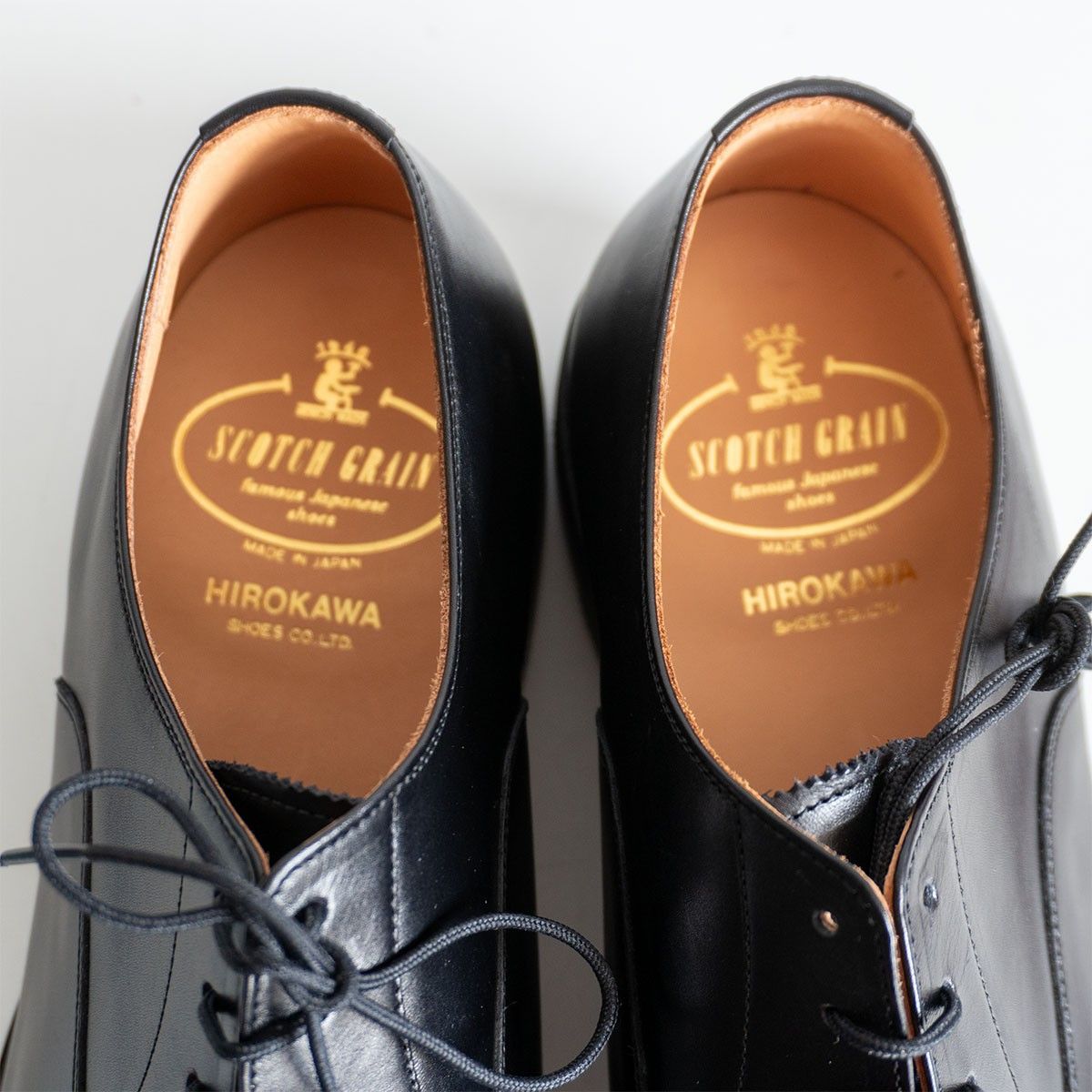 試着のみ美品】SCOTCH GRAIN【2726/シャインオアレイン ストレート 
