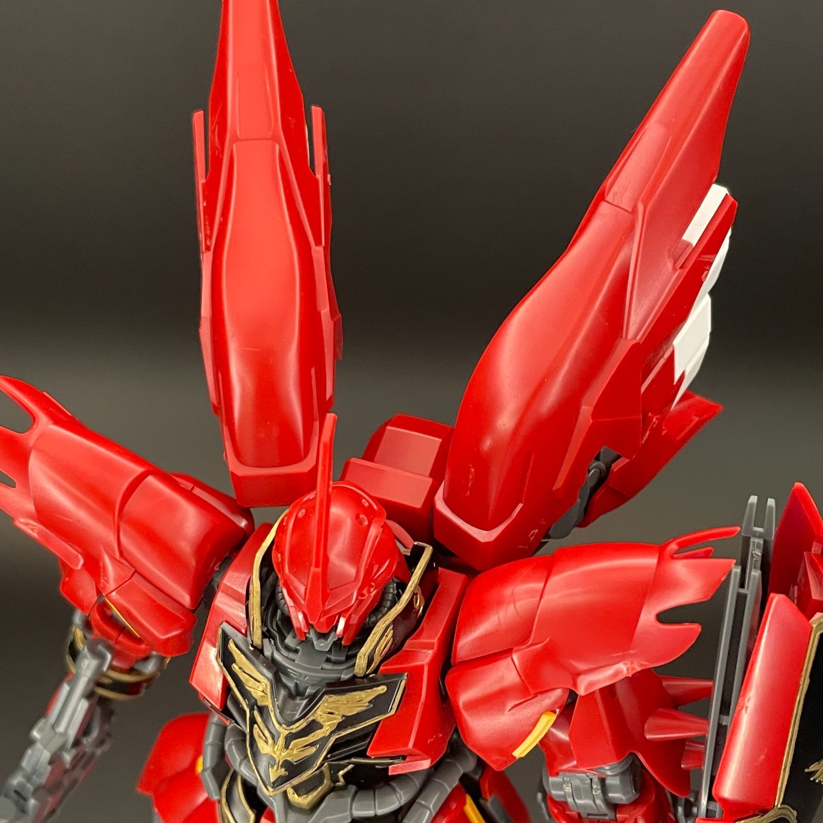ガンプラ【中古品/塗装汚れ】 HGUC 1/144 シナンジュ バンダイ