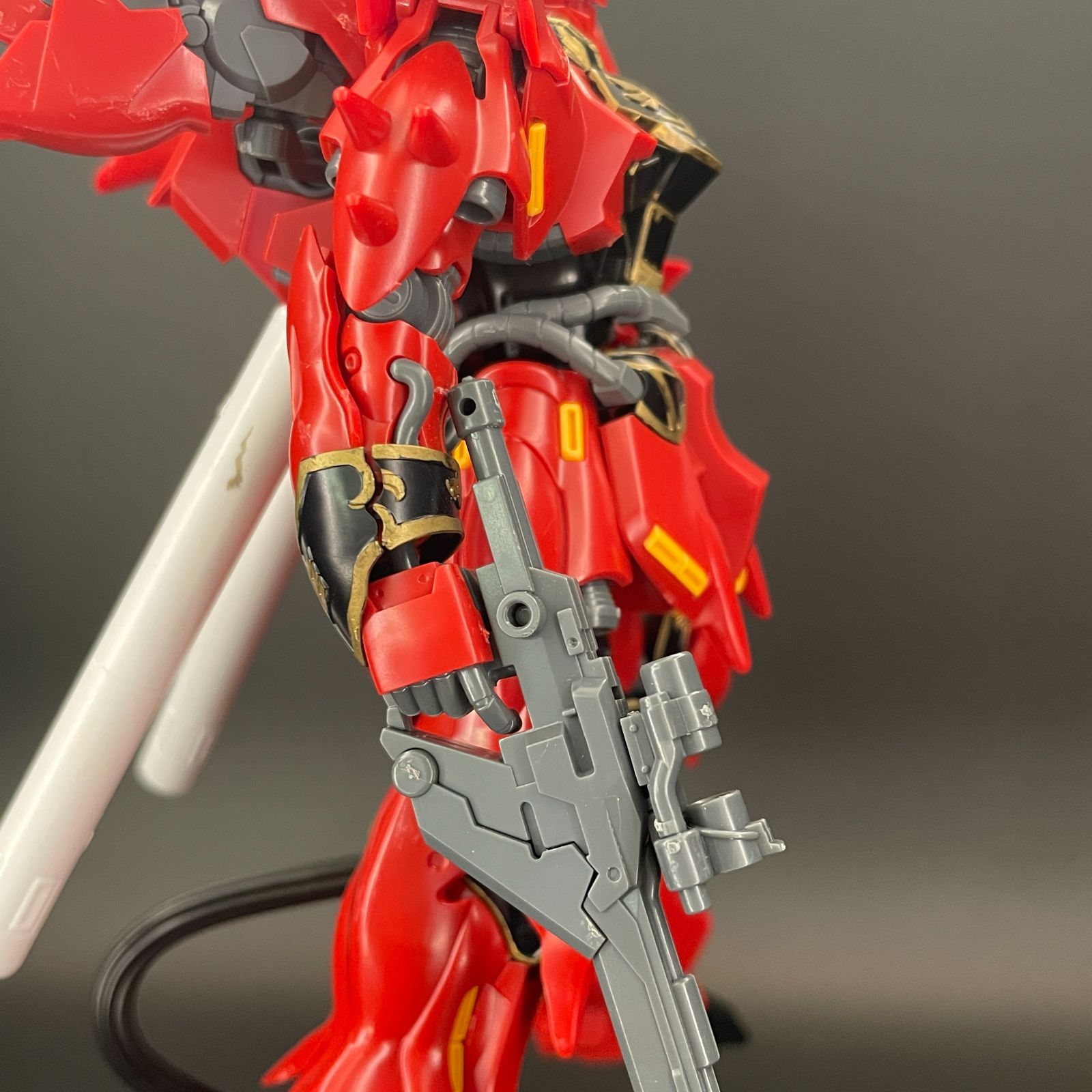 ガンプラ【中古品/塗装汚れ】 HGUC 1/144 シナンジュ バンダイ