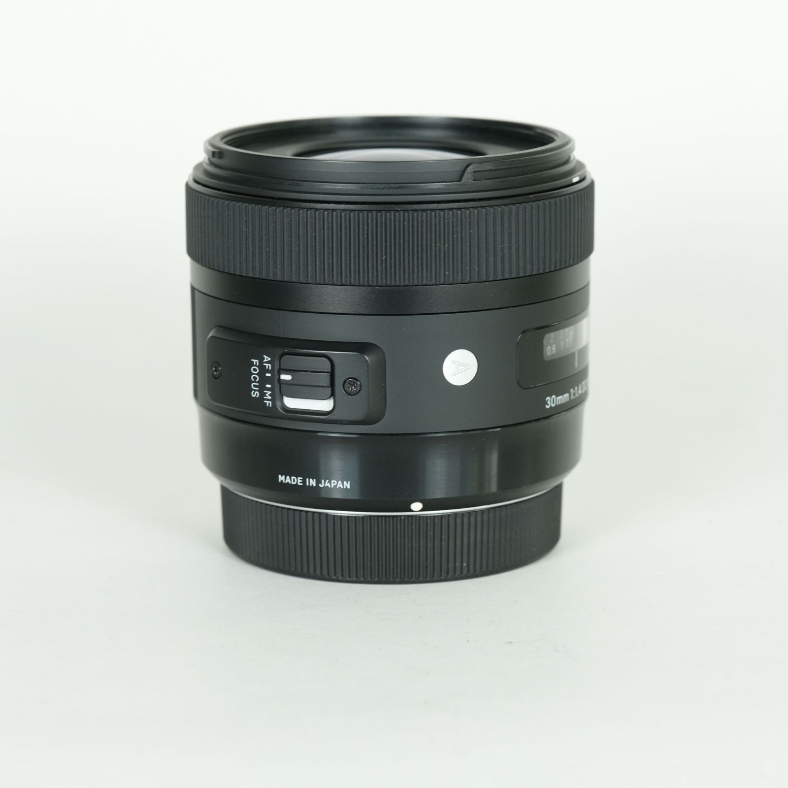 良品] SIGMA 30mm F1.4 DC HSM | Art [キヤノン用] | Canon EFマウント