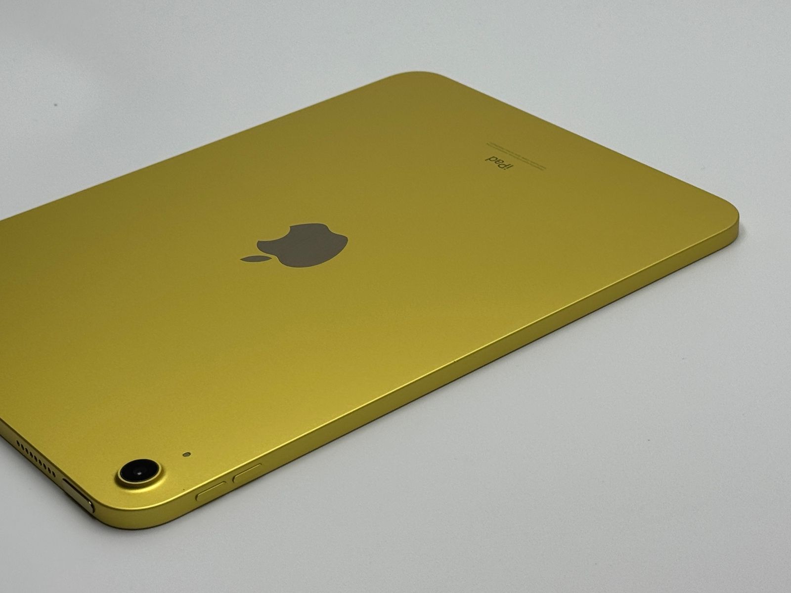 【バッテリー93%・公式診断済】iPad 第10世代 64GB イエロー 完品 バッテリー93%・公式診断済】iPad 第10世代 64GB イエロー 完品 中古A