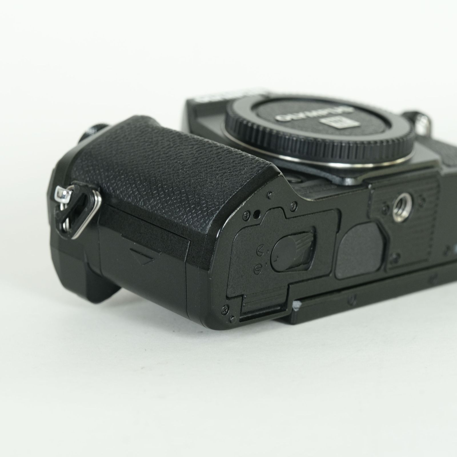 美品 | シャッター数11,526回] OLYMPUS OM-D E-M5 Mark III [ボディ