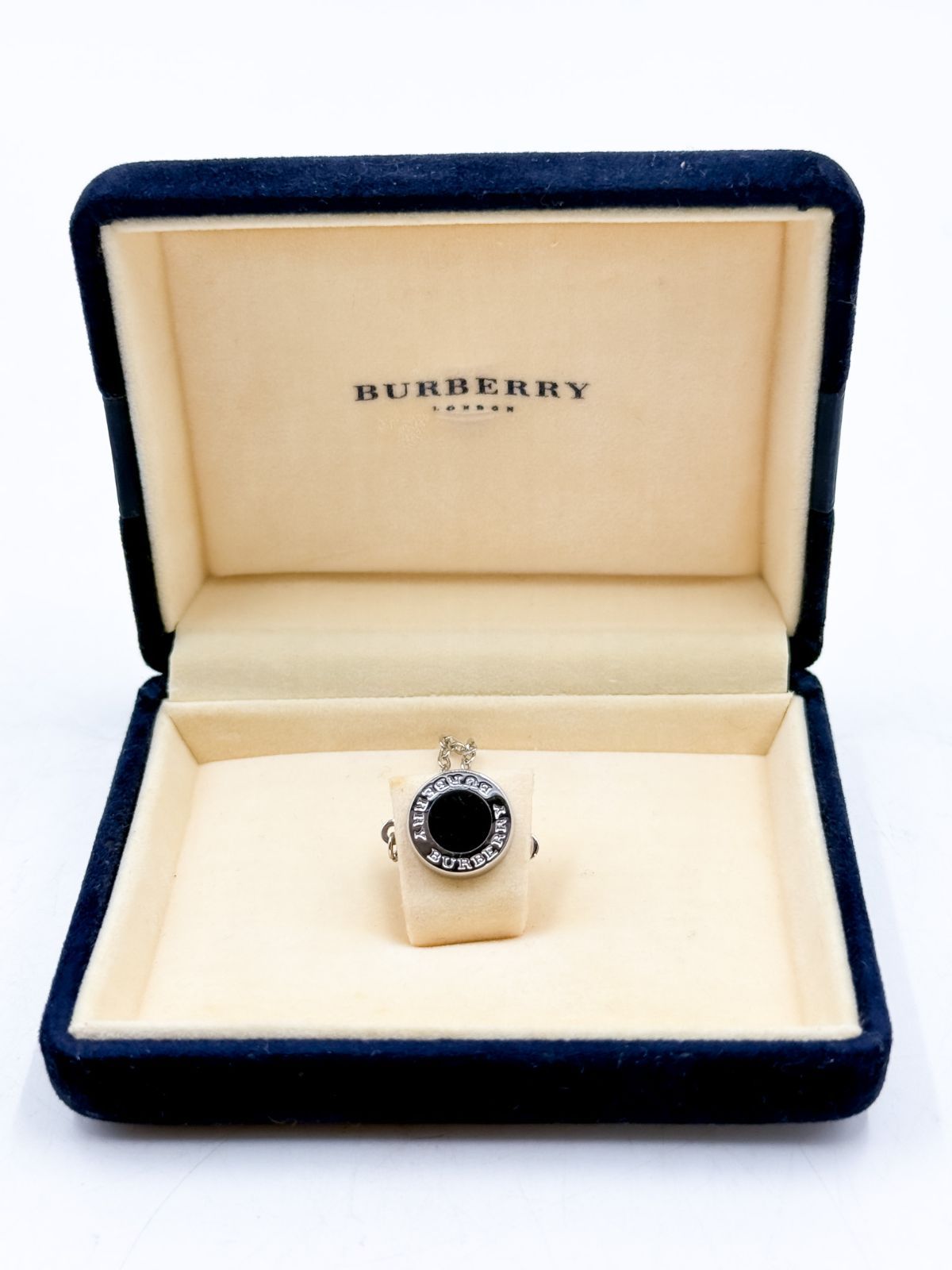 超美品 BURBERRY オーバルロゴ ブラック タイタック タイピン 箱付