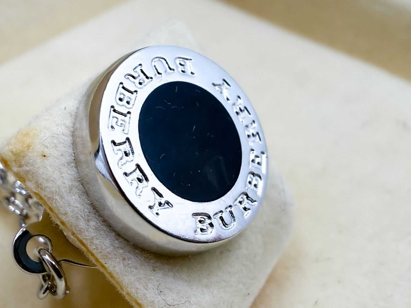 BURBERRY ピンバッチ タイタック Yahoo!オークション -「バーバリー