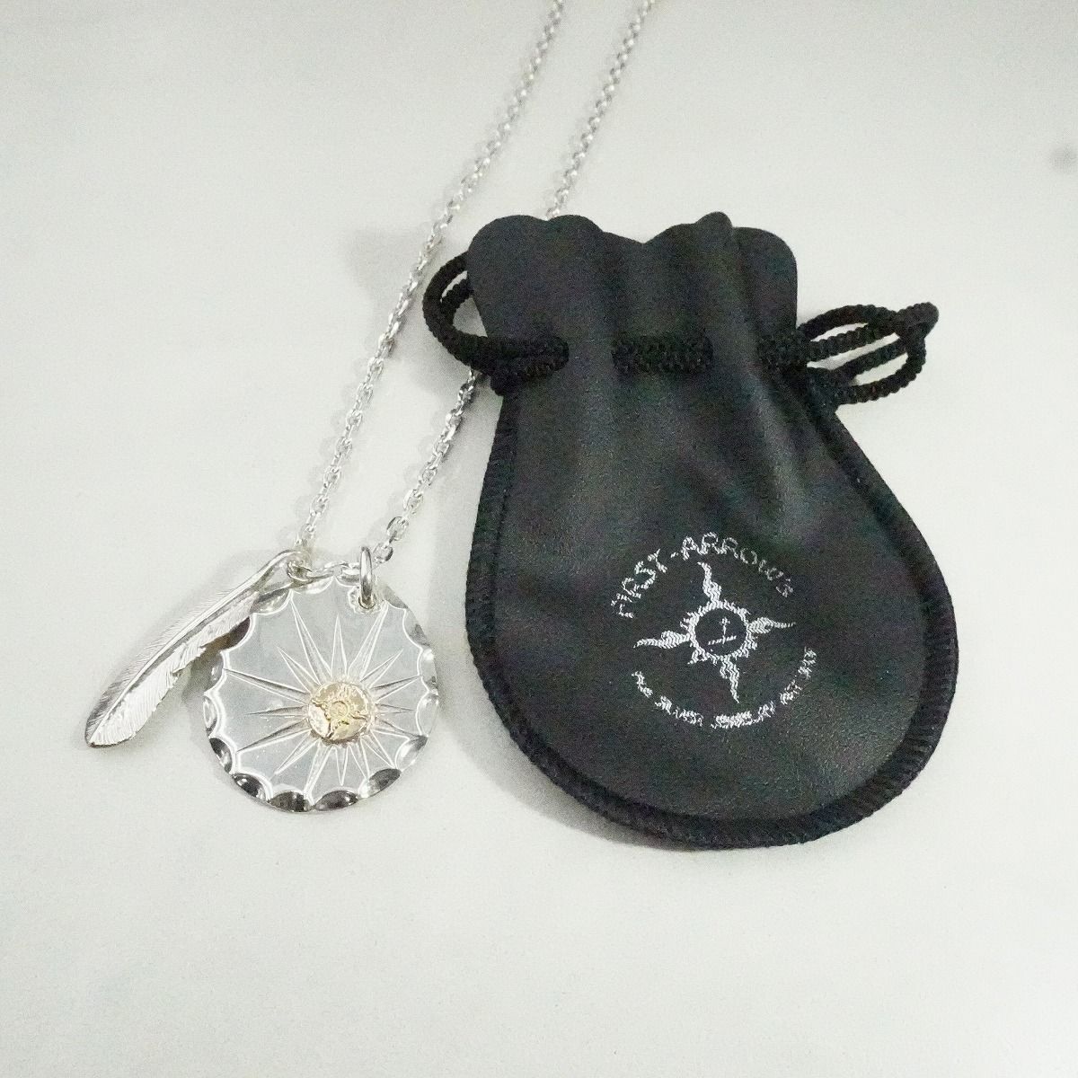 美品 FIRST ARROW'S ファーストアローズ 放射線 タタキ メタル 太陽神