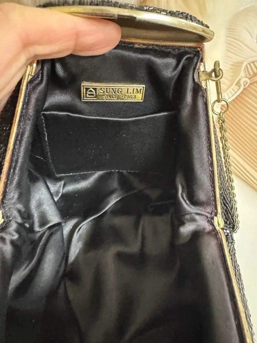 ヴィンテージ ビーズ クラッチバッグ クロスバック - メルカリ