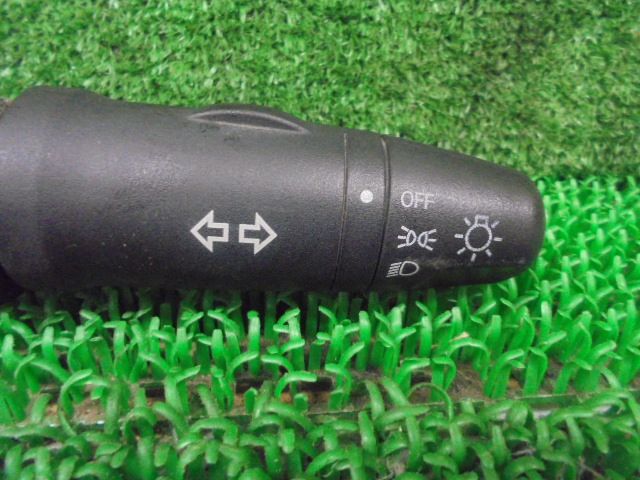 7FJ9070 AJG5 日産 キューブ BZ11 中期型 14S ディマースイッチ - メルカリ