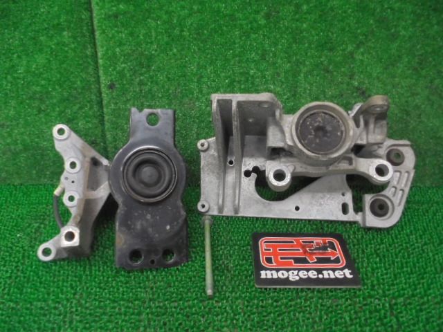 7FJ8070 CAC6 日産 セレナ C26/NC26 前期型 20X エンジンマウントセット