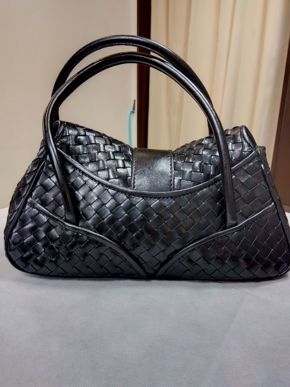 Francesco Biasia フランチェスコビアジア ハンドバッグ　編み込み M20 FRANCESCO BIASIA フランチェスコビアジア バッグ 黒 革 編み込み