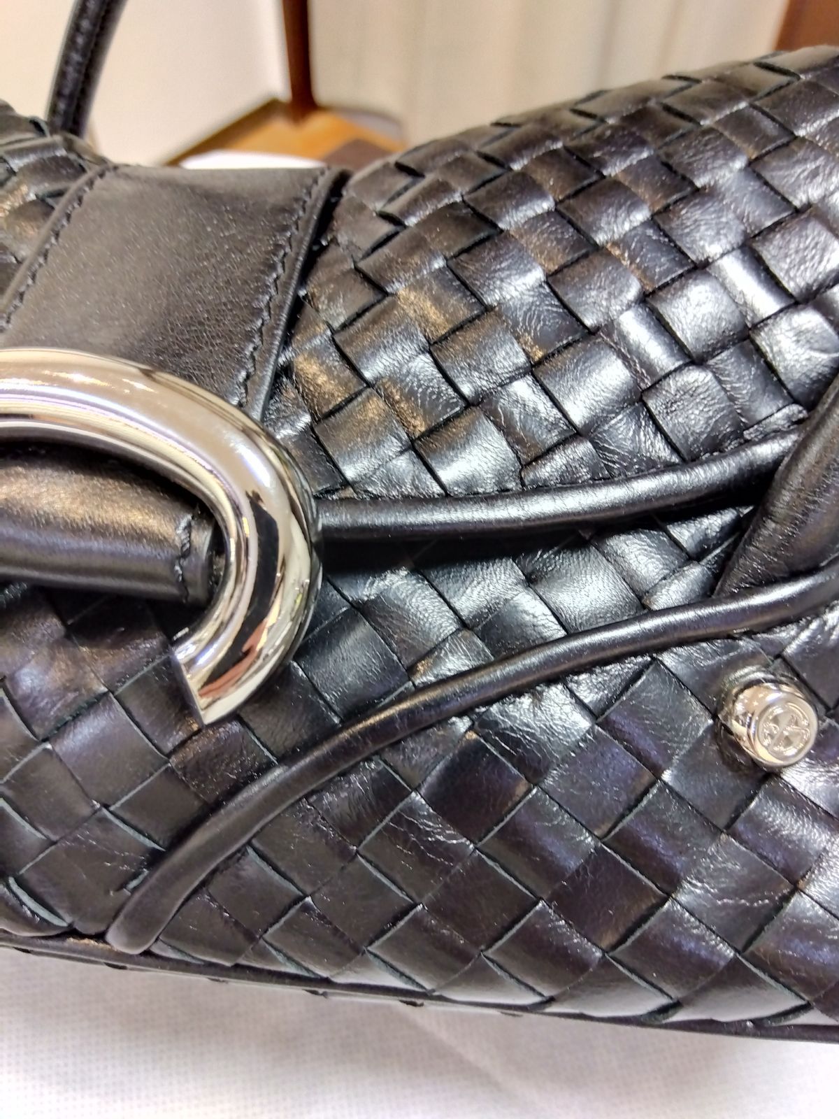 Francesco Biasia フランチェスコビアジア ハンドバッグ　編み込み M20 FRANCESCO BIASIA フランチェスコビアジア バッグ 黒 革 編み込み