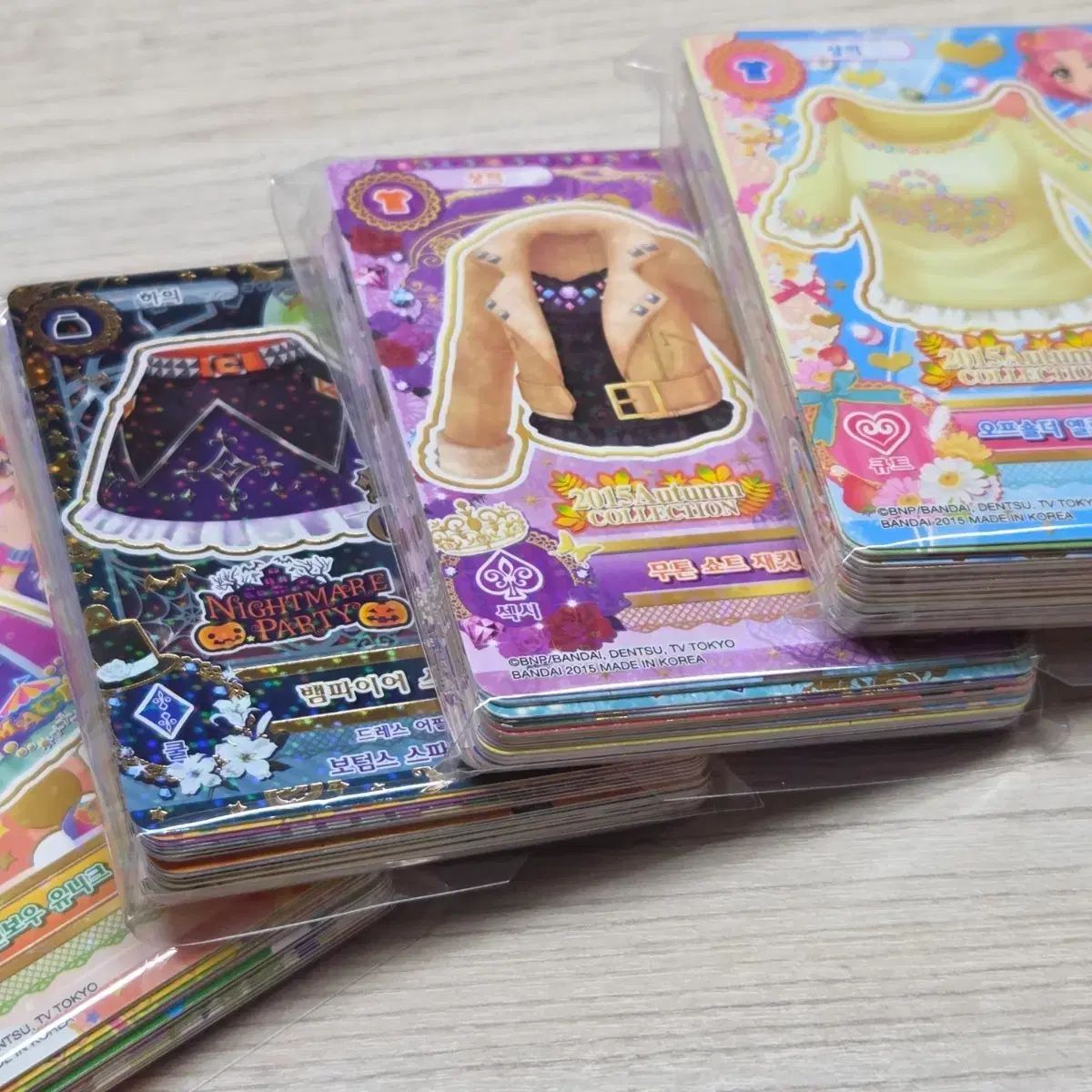 アイカツカード まとめ売り アイカツカードまとめ売り 100枚以上