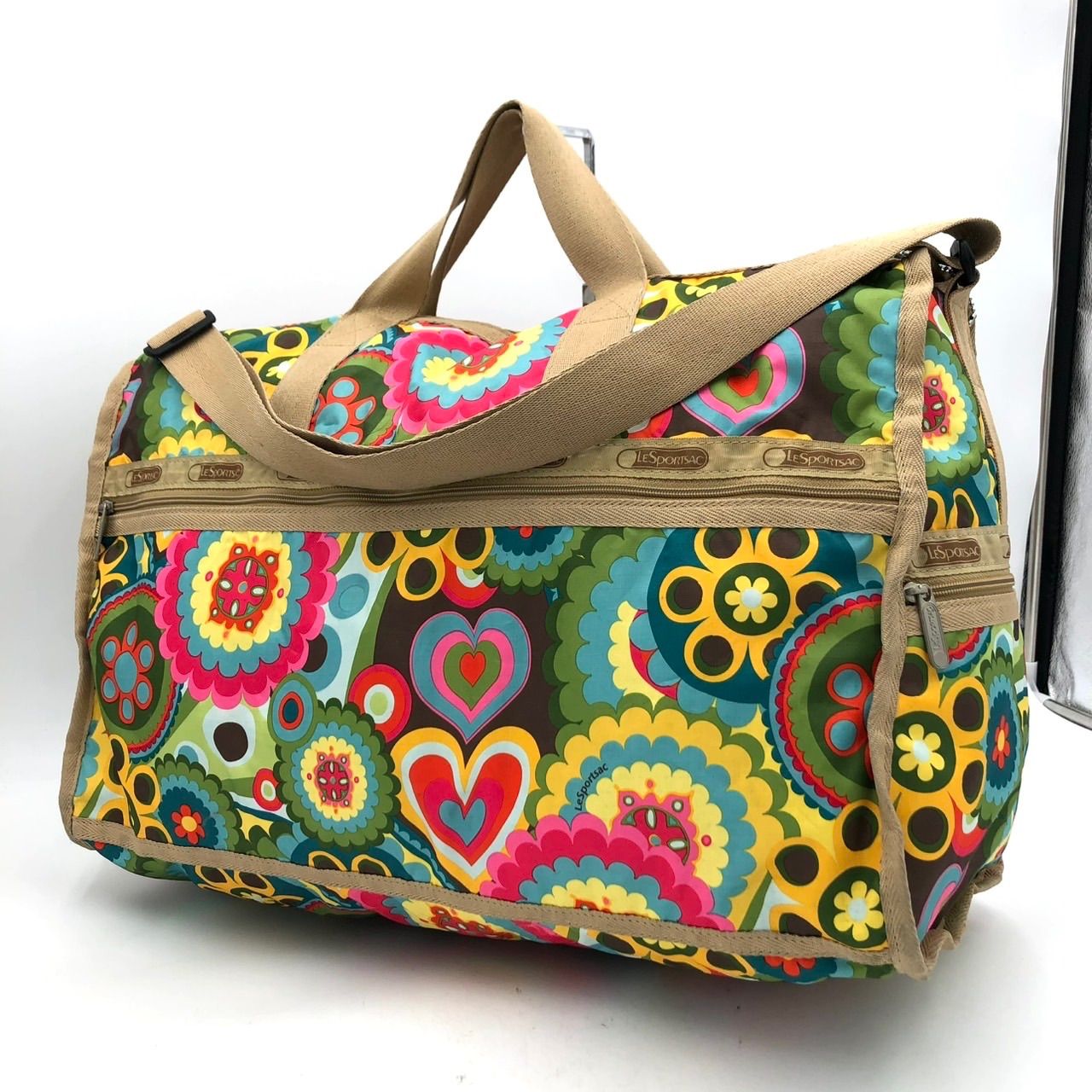 lesportsac花柄ボストンバッグ LeSportsac レスポートサック ボストンバッグ 旅行 花柄 ハート 鍵付
