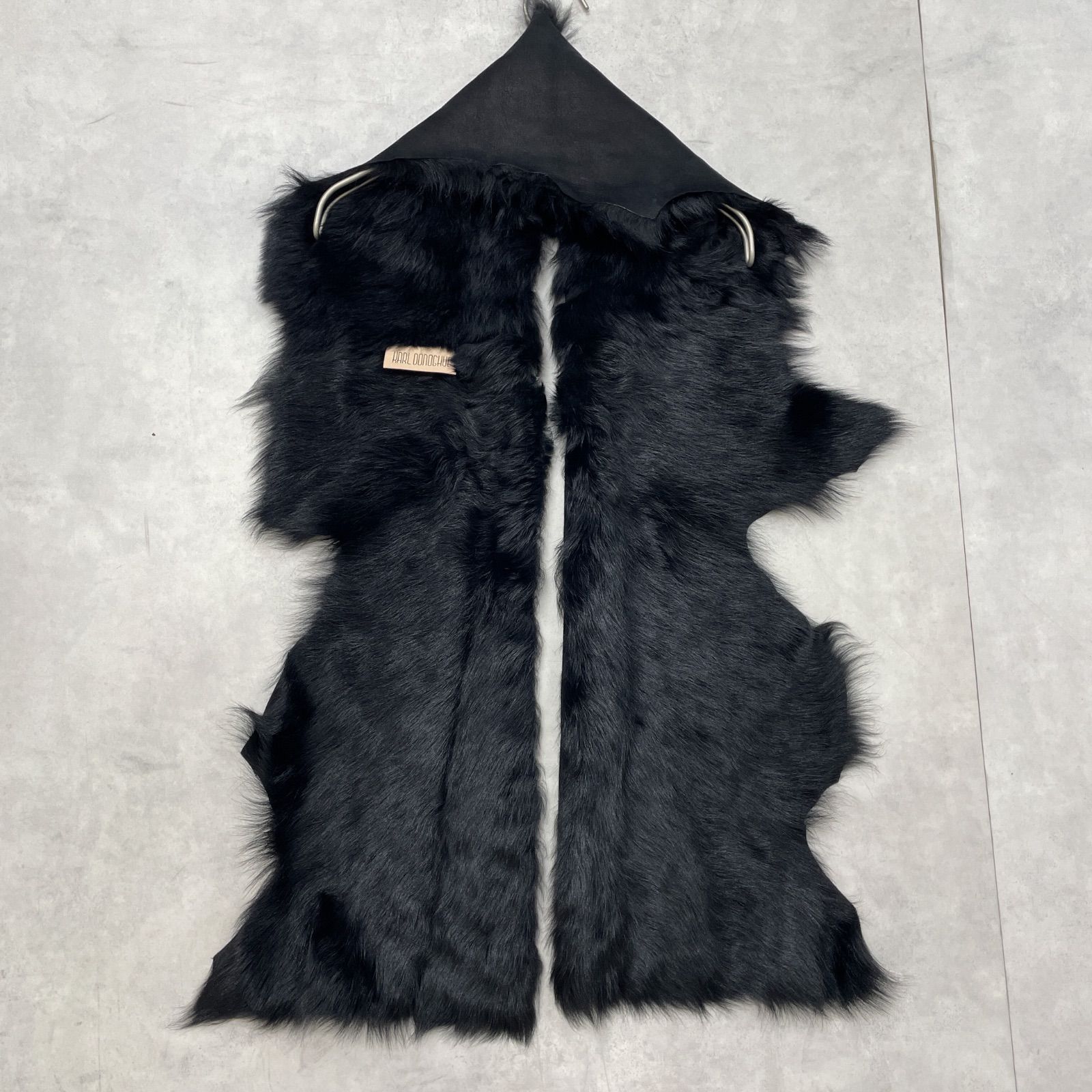 KARL DONOGHUE カールドノヒュー ムートンストール ファー ブラック