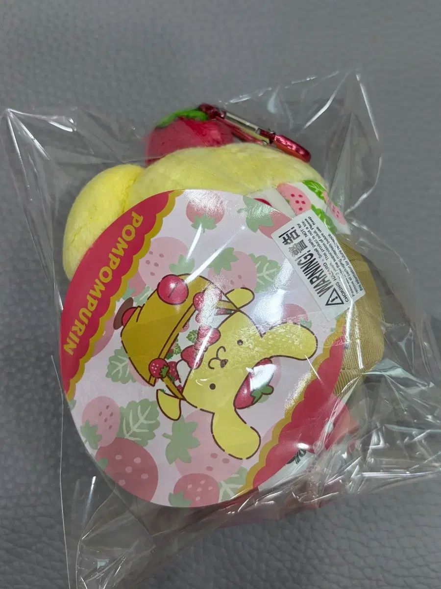 サンリオ ショップ いちご ポムポムプリン 限定モデル マスコット (正規品)