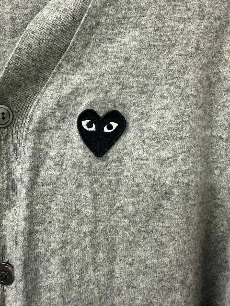 コム・デ・ギャルソン PLAY グレー カーディガン - メルカリ