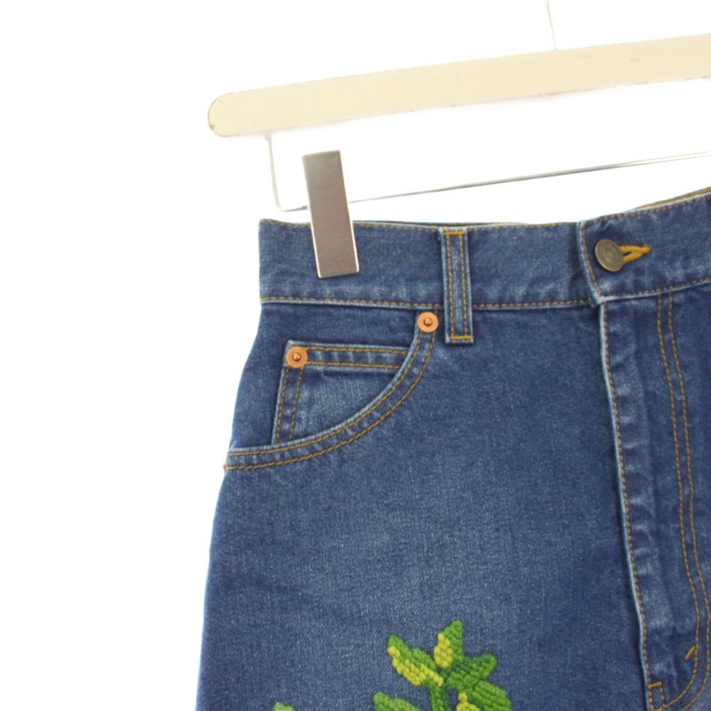 GUCCI 刺繍デニムスカート ライトブルー グッチ GUCCI フラワー刺繍
