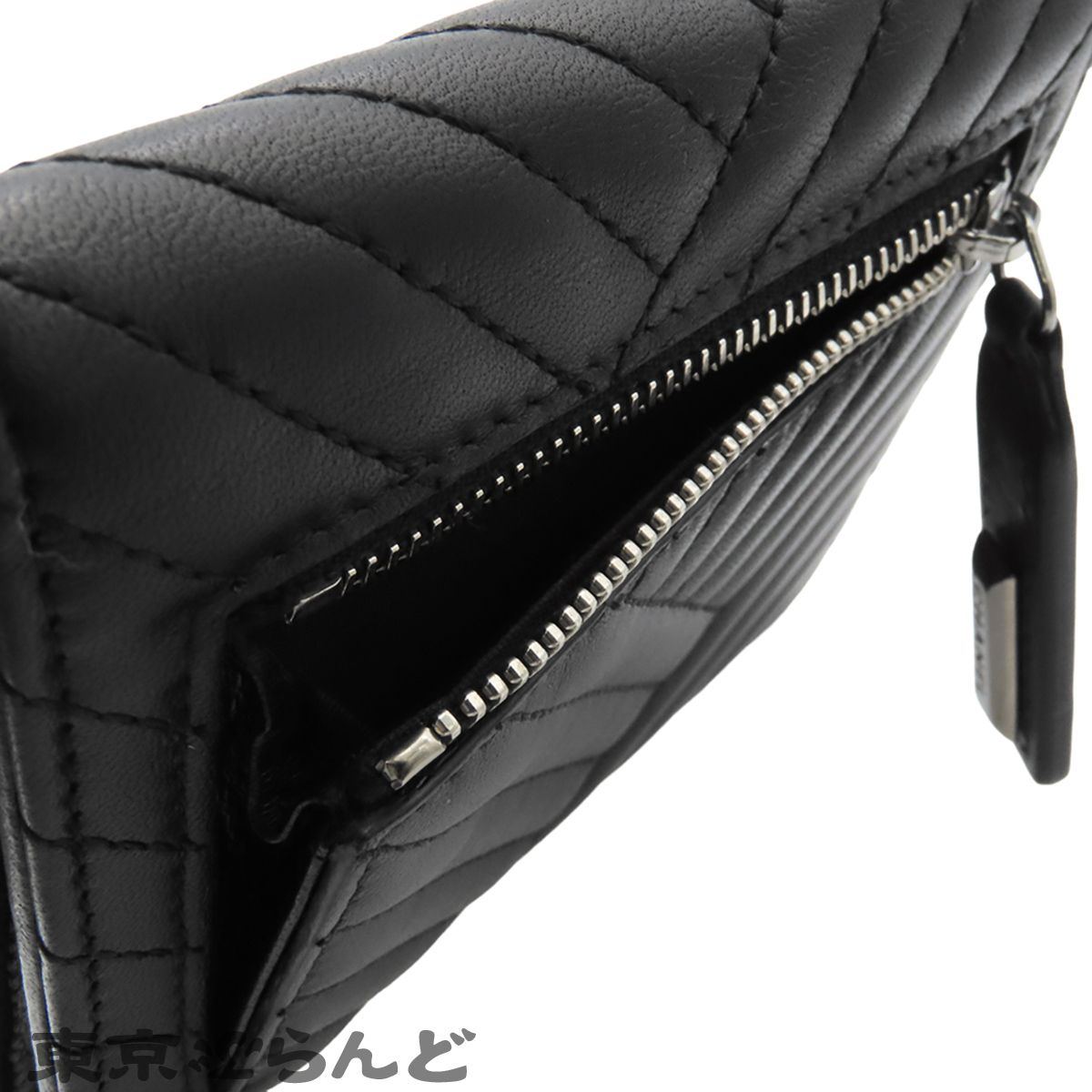 シャネル CHANEL 三つ折り財布 ブラック 黒 シルバー金具 ラムスキン 