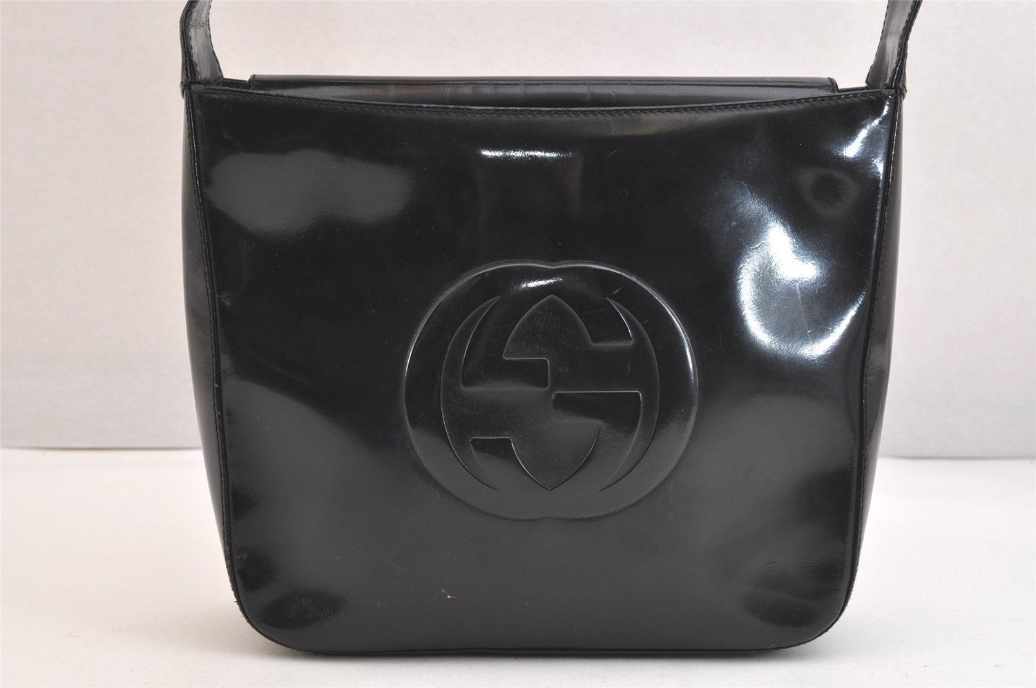 最終値下げ❗️GUCCI 黒 エナメル　グッチ　ハンドバック　ヴィンテージ GUCCI グッチ ヴィンテージ エナメル ショルダーハンドバッグ 財布