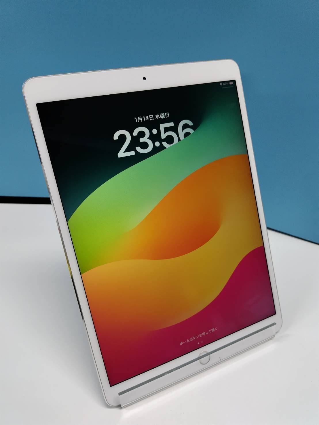 Wi-Fiモデル】iPad Pro 10.5インチ/第1世代/64GB/A1701〈NQDW2J/A