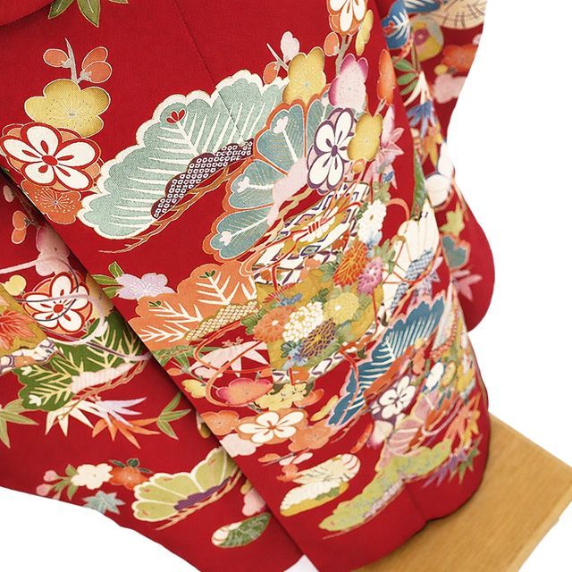 中古】 振袖 リサイクル 着物 正絹 吉澤の友禅 袷 金駒刺繍 金彩加工