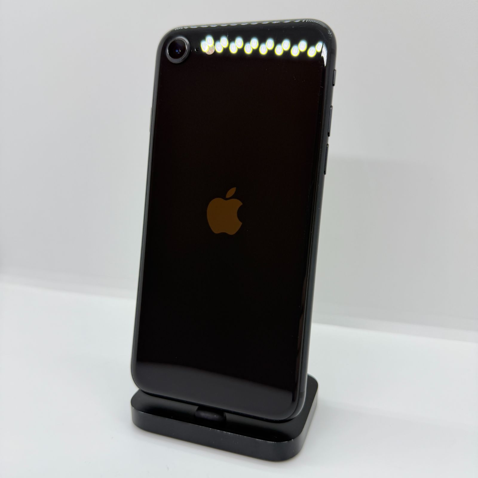 美品バッテリー100%！iPhoneSE (第2世代)ブラック128GB バッテリー100%】iPhoneSE2 第二世代 SIMフリー ブラック 美品