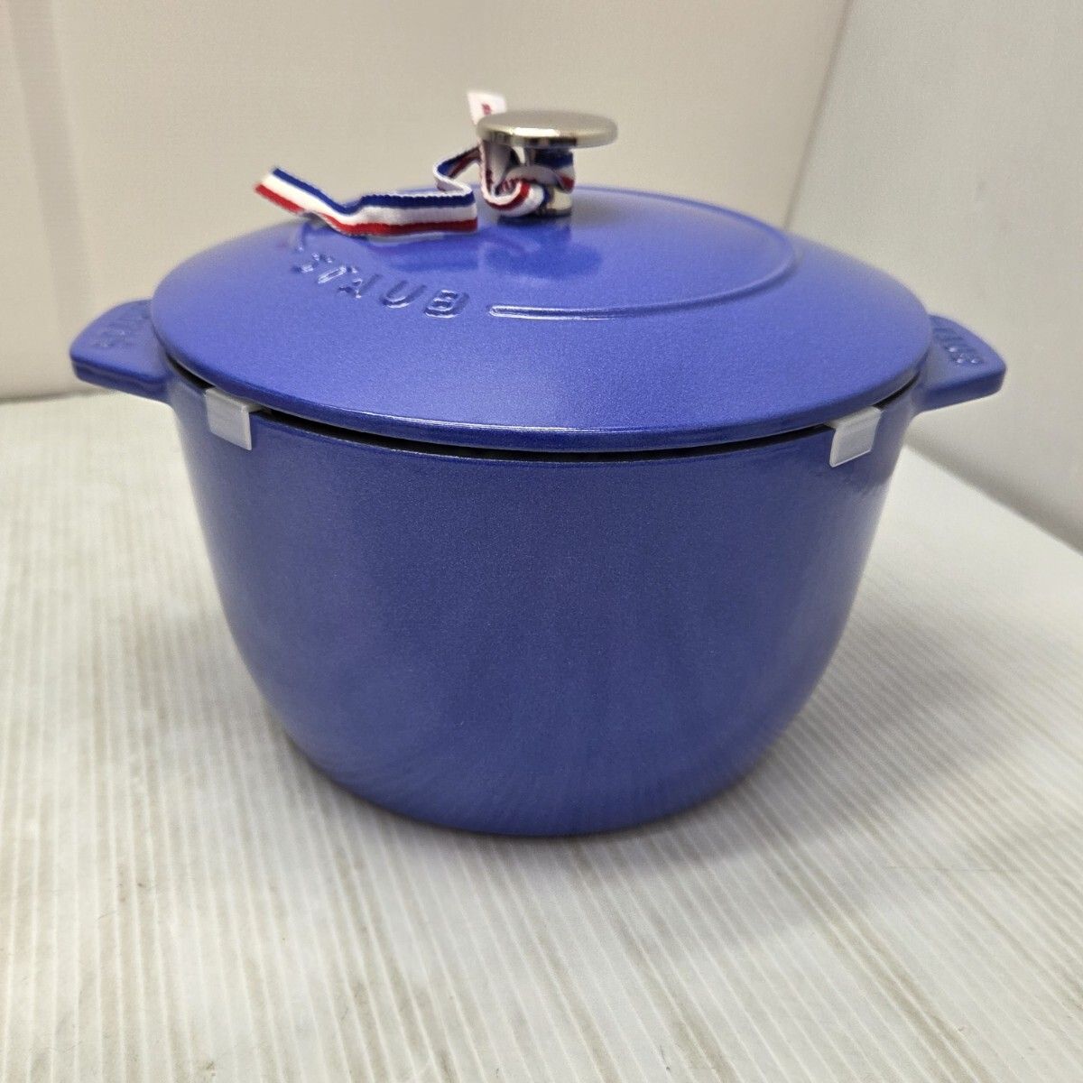 S 01085 staub ストウブ 両手鍋 ほうろう なべ ラ ココット de GOHAN 20 cm 3 0 L