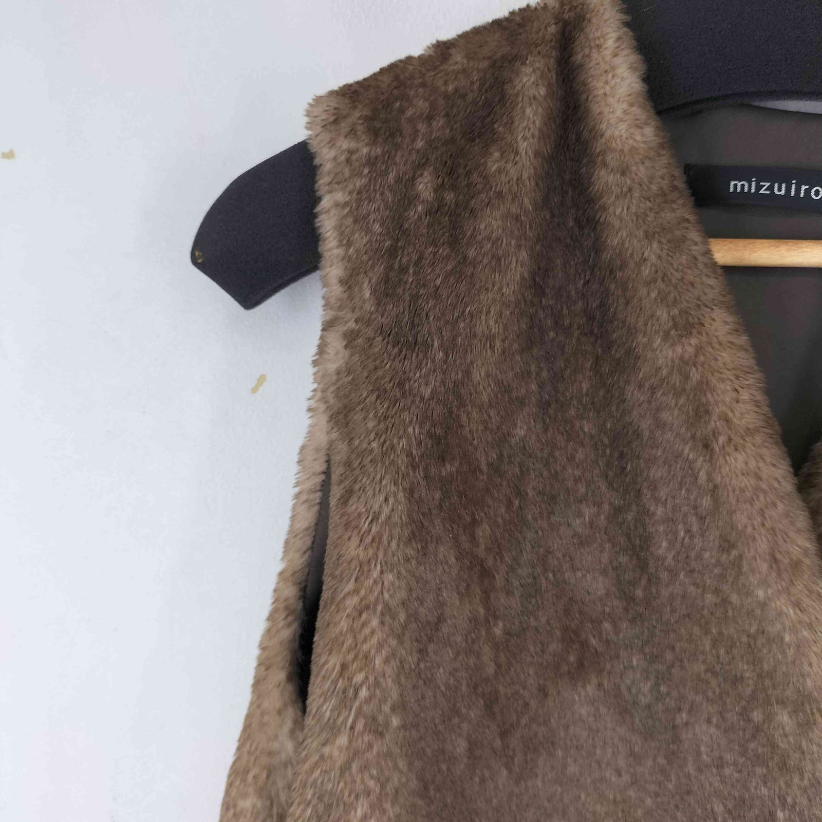 ミズイロインド mizuiro ind フェイクファーベスト レディース 表記無