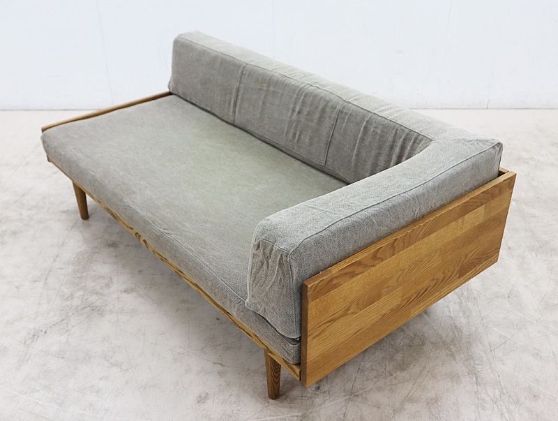 2 5人掛けソファ＆オットマン