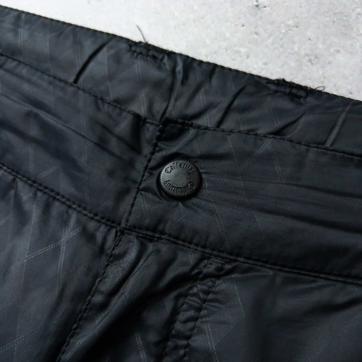 美品 Callaway キャロウェイ 軽量 中綿 パンツ メンズ L 黒 ブラック