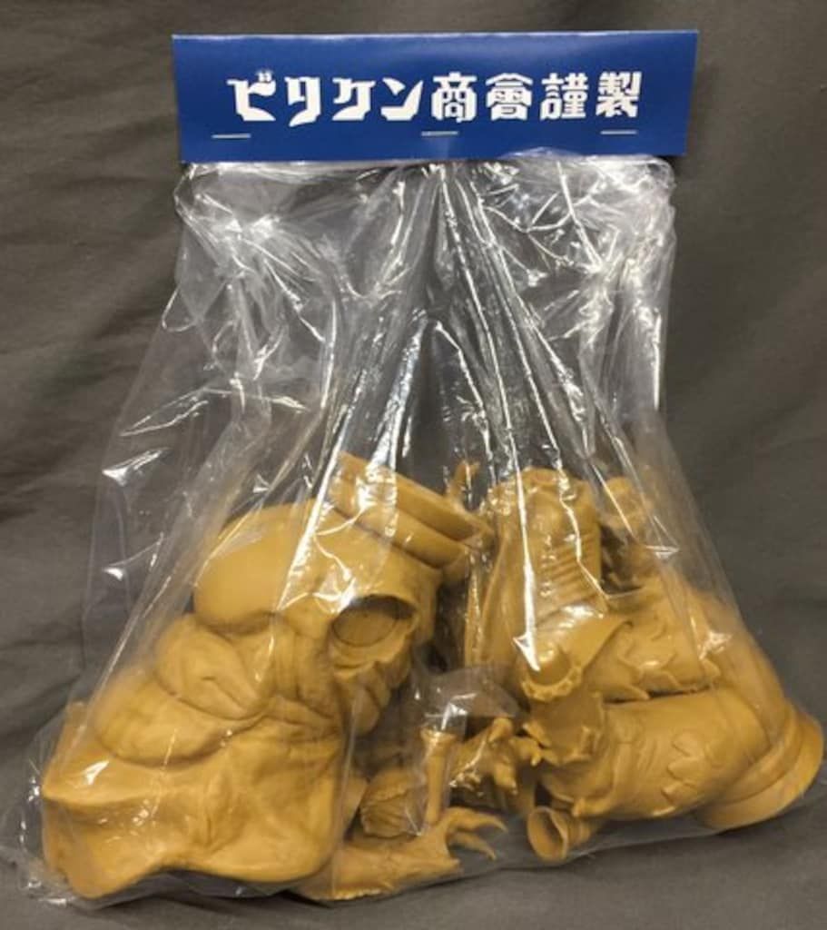 ビリケン商会 リアルモデルキット アントラー 茶色成型 - メルカリ