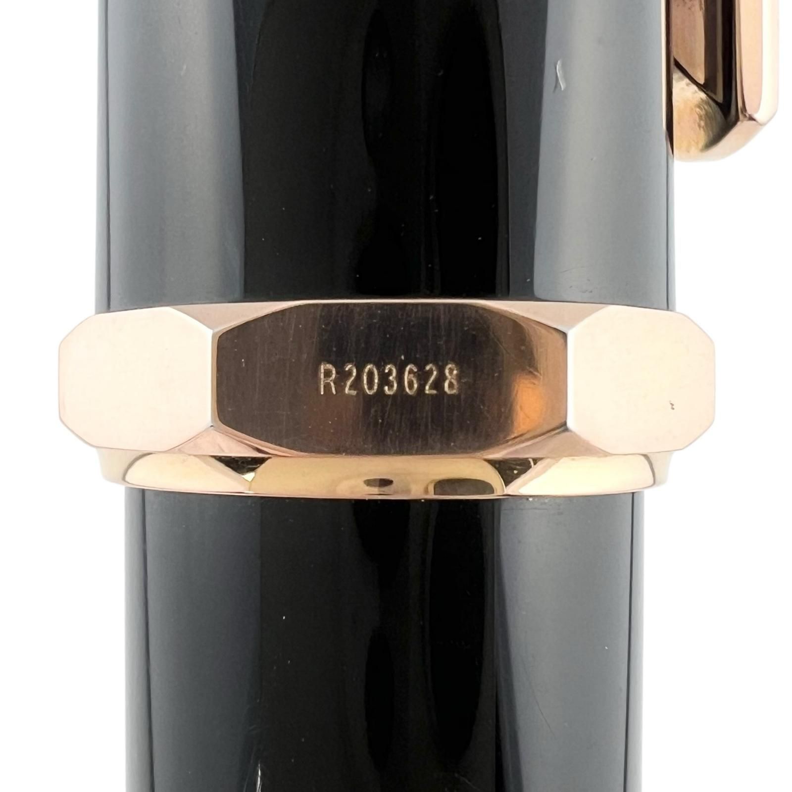 Cartier カルティエ