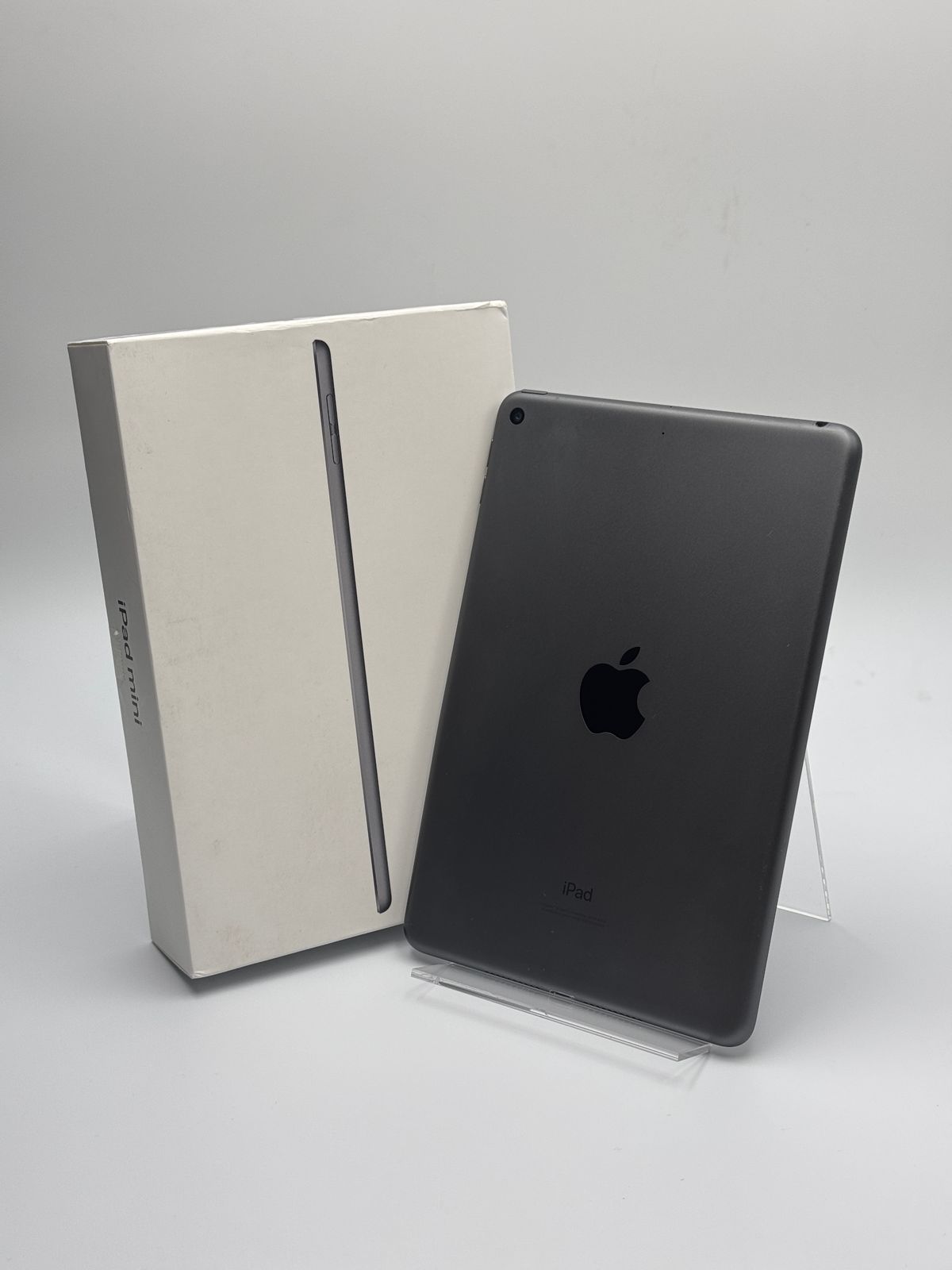 中古C】iPad mini 第5世代 64GB スペースグレイ Wi-Fi バッテリー【84