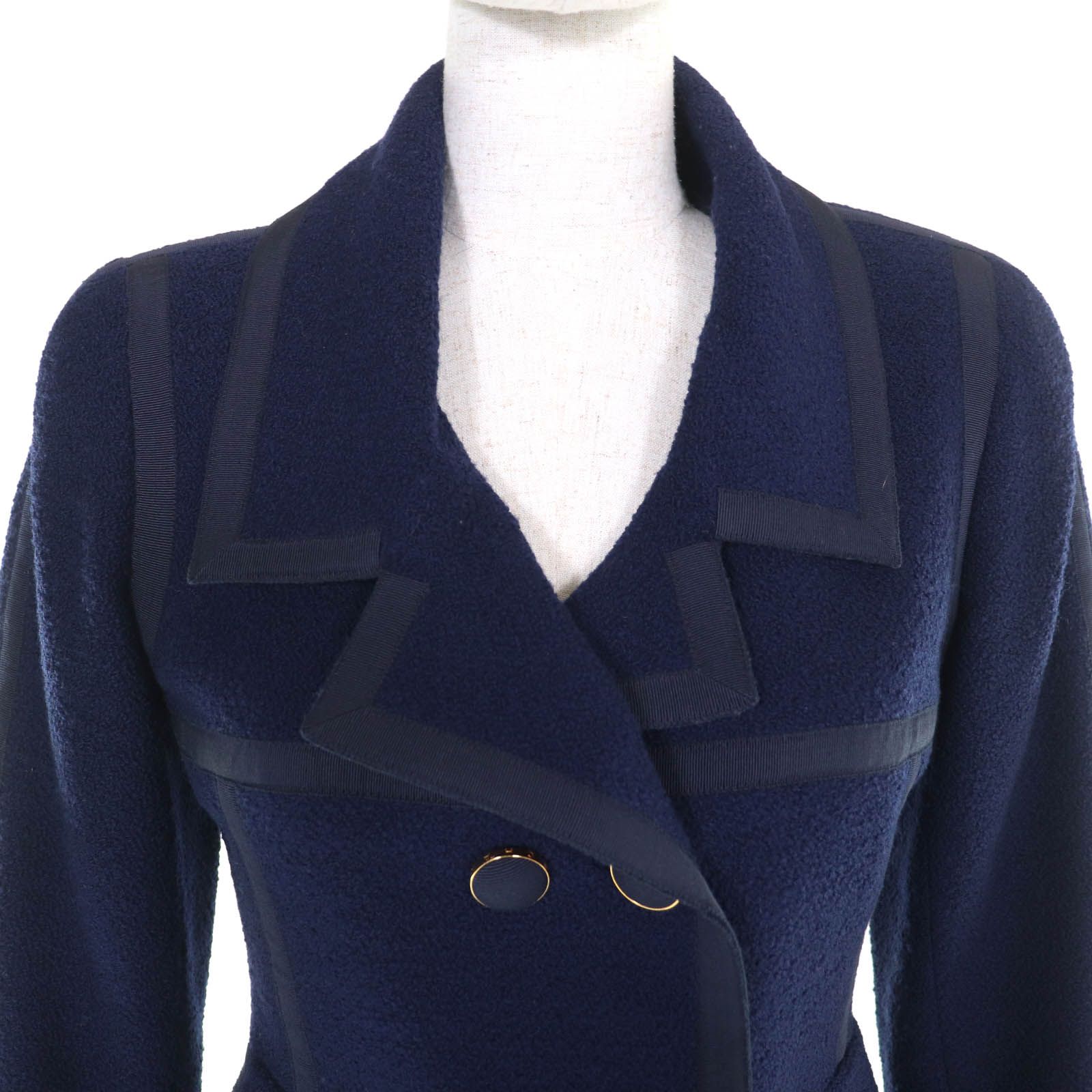 CHANEL シャネルスーツ　テーラードジャケット セットアップ　ネイビー 44 シャネル スーツ セットアップ CHANEL Suit 【正規品・専門店