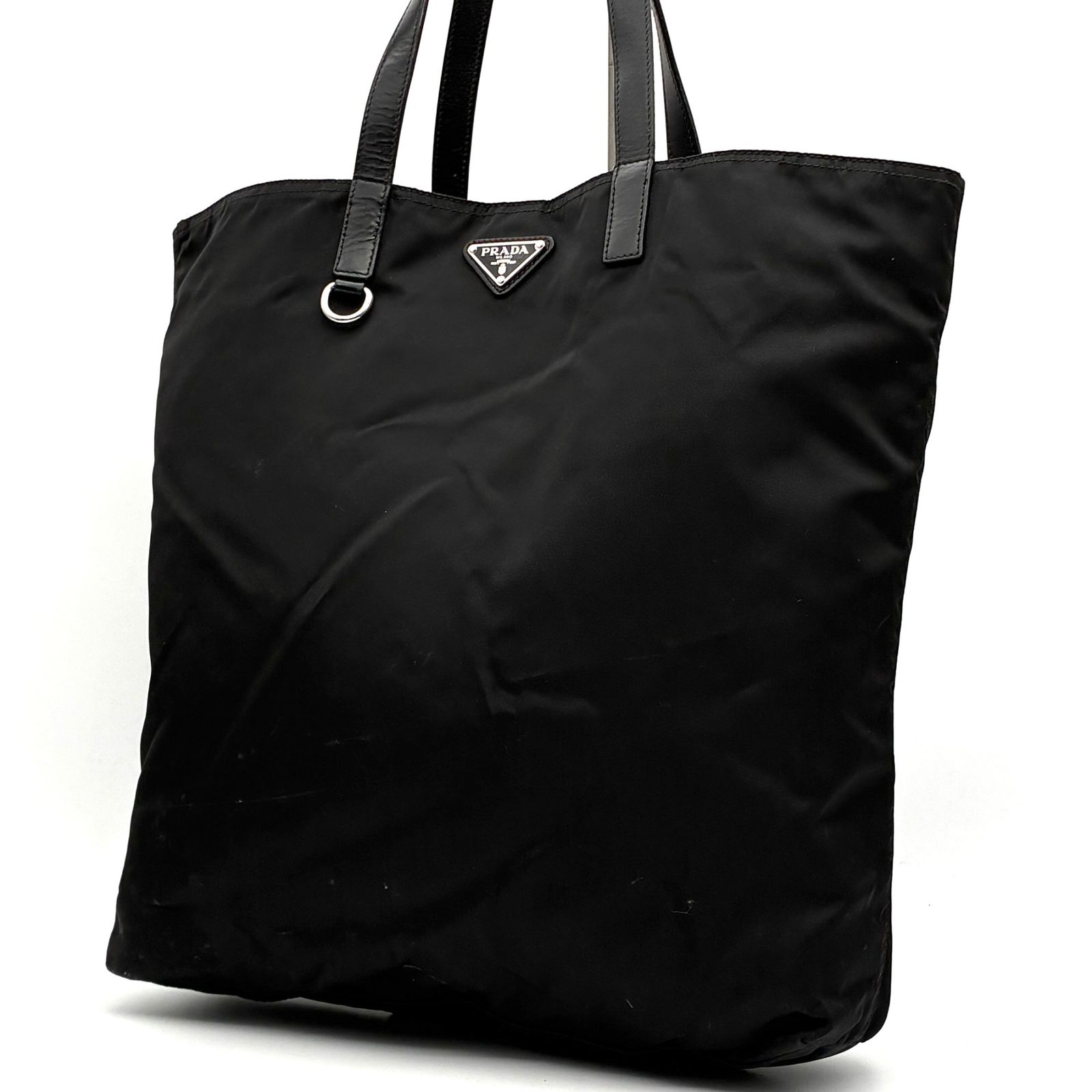 美品✨プラダ　トートバッグ　三角ロゴ　テーストナイロン　ネロ　ブラック　A4 美品 PRADA プラダ トートバッグ テスートナイロン レザー 三角ロゴ