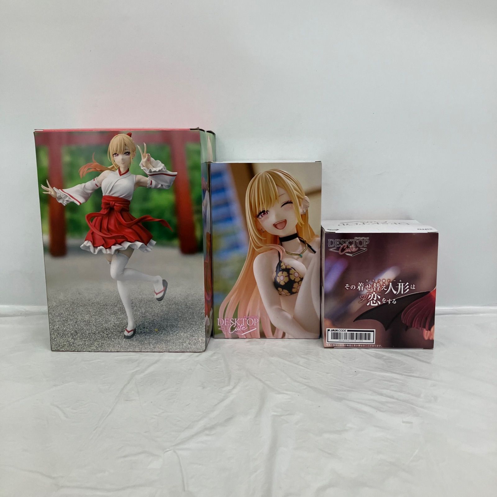 未開封 その着せ替え人形は恋をする 喜多川海夢 Vivit 巫女ver Desktop
