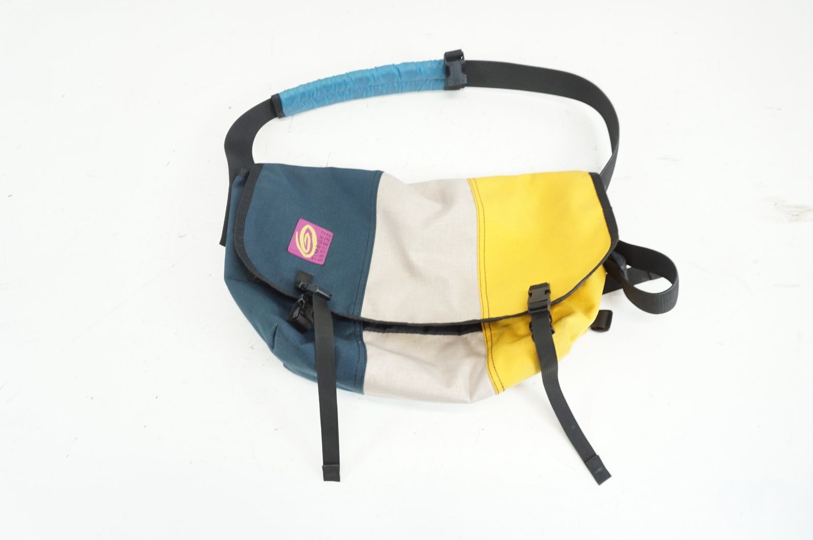 original fake PORTER パスポートケース 黒 青 KAWS 【公式通販】