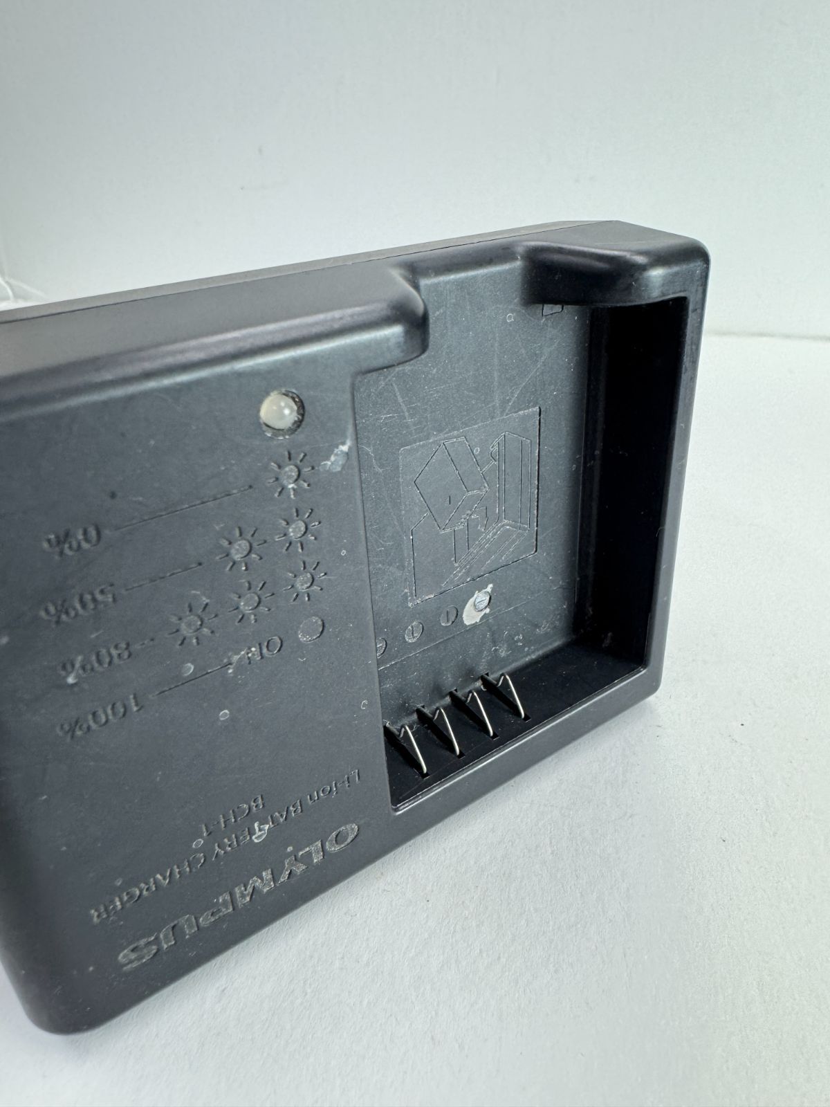 OLYMPUS オリンパス 充電器 BCH-1 O101 - メルカリ