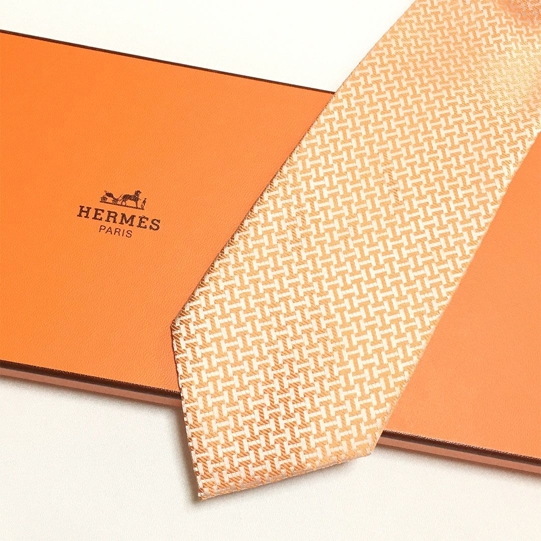 未使用級 エルメス HERMES ネクタイ シルク100% オレンジ H柄 未使用級 エルメス HERMES ネクタイ シルク100% オレンジ H柄 2512-201