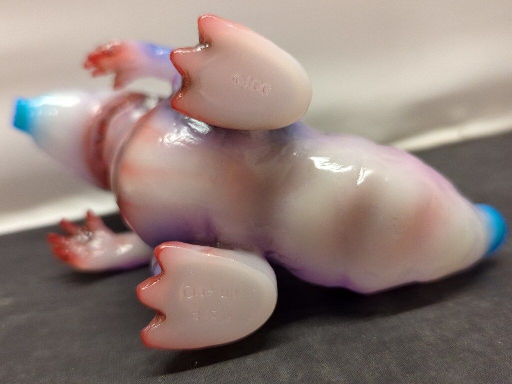 One up ご当地怪獣 寒河江弘 イモラス かっこわらい雑貨店彩色 乳白