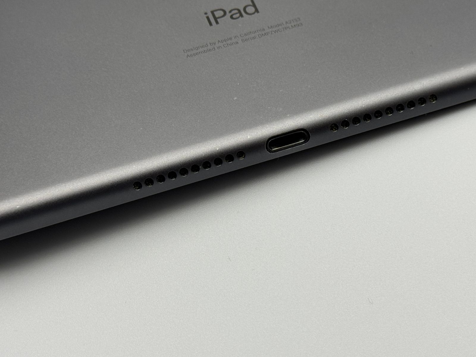 B】iPad mini 第5世代 64GB スペースグレイ Wi-Fi バッテリー【87